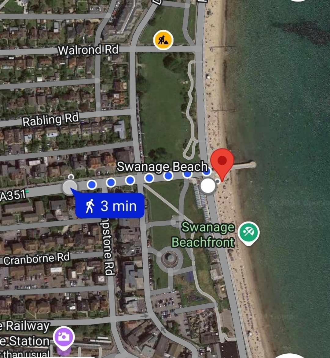 Апартаменты Hightide - 2 Bed With Parking, Balcony & Sea View. Суонидж Номер фото